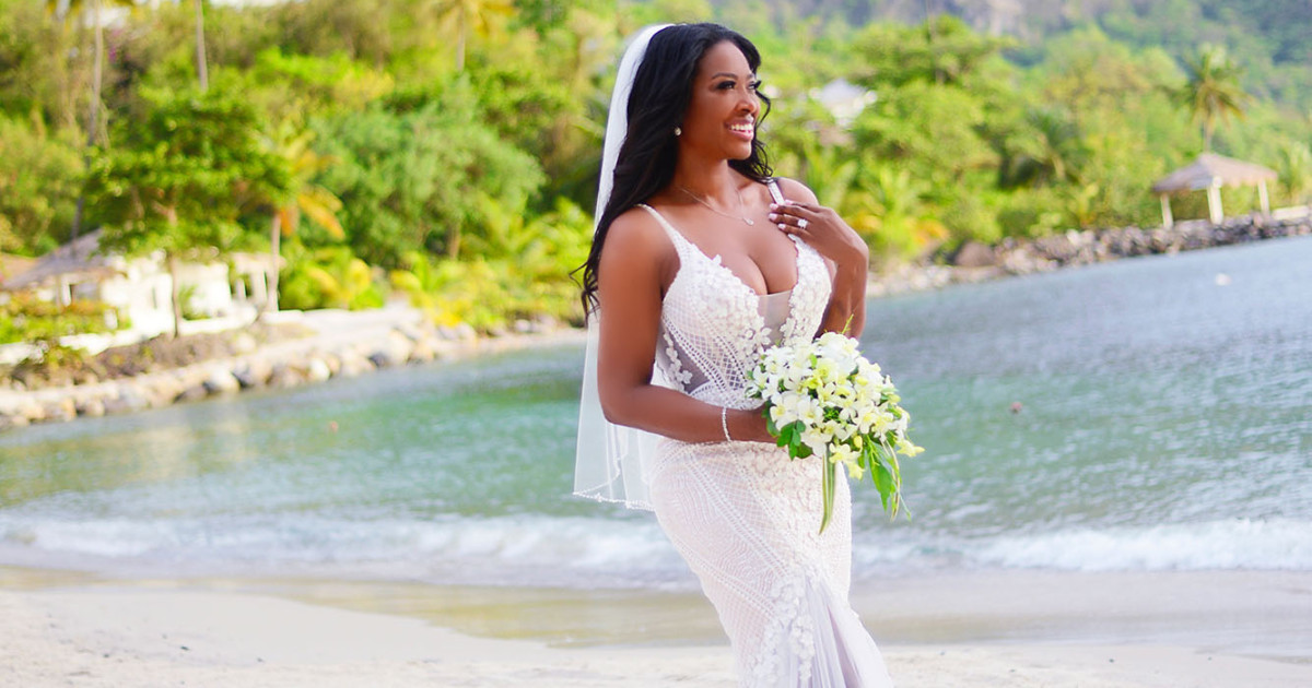 Kenya_Moore_Married_Secret_Wedding_Pregancy