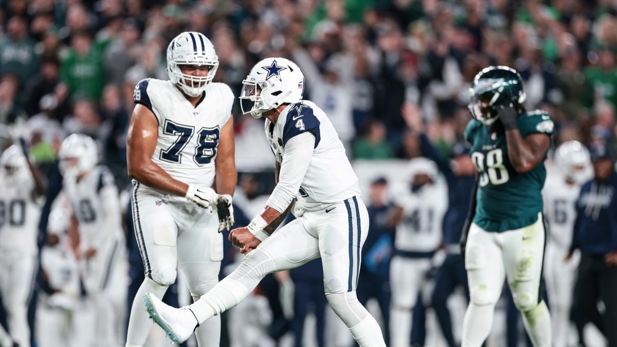 Dallas Cowboys quarterback Dak Prescott celebrates a touchdown pass against the Philadelphia Eagles on Monday Night Football, Oct. 26, 2026
