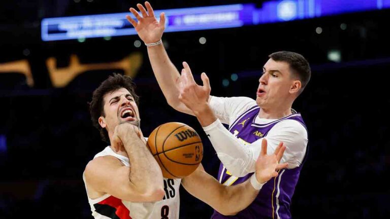 Portland Trail Blazers forward Deni Avdija handles the ball against the Los Angeles Lakers on Oct. 27, 2026 in Los Angeles