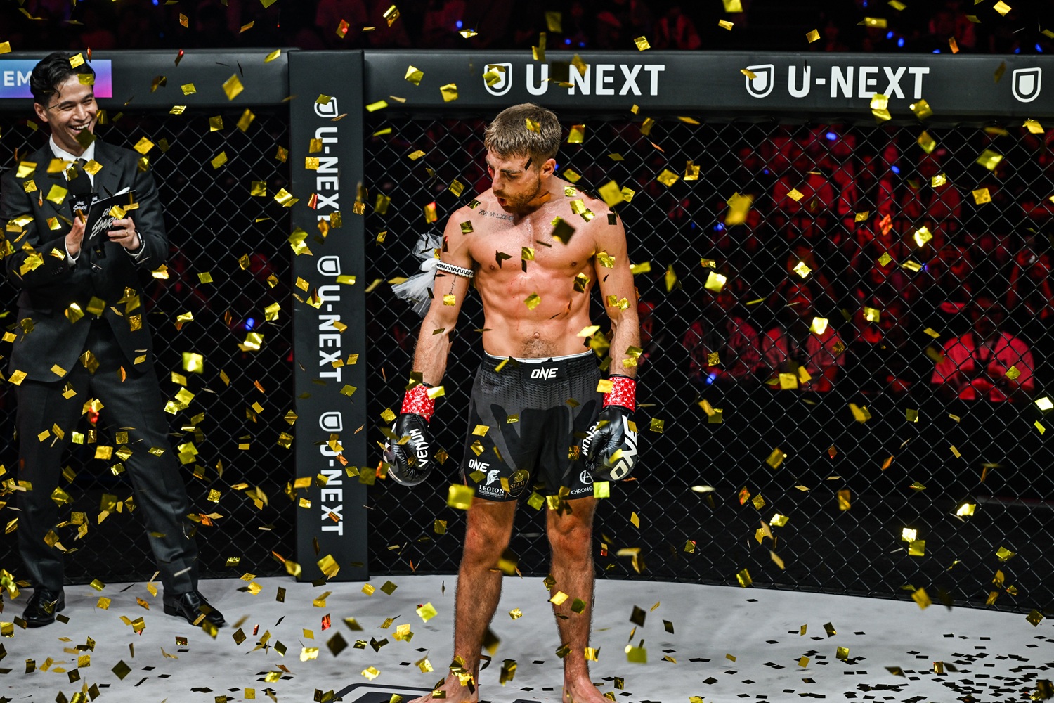 Jonathan Haggerty retained his ONE Bantamweight Kickboxing World Title at ONE SAMURAI 4 in Tokyo. (Photo: ONE Championship)