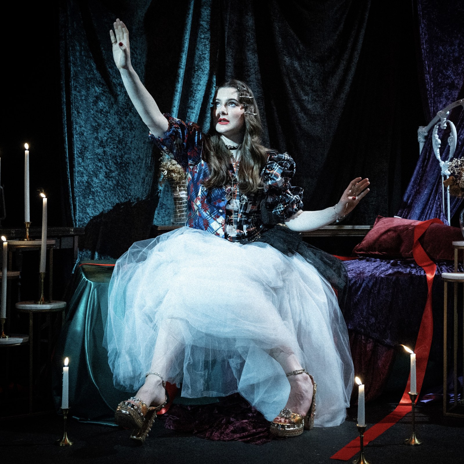 Maddie Regent in the artwork for her single Lizzy