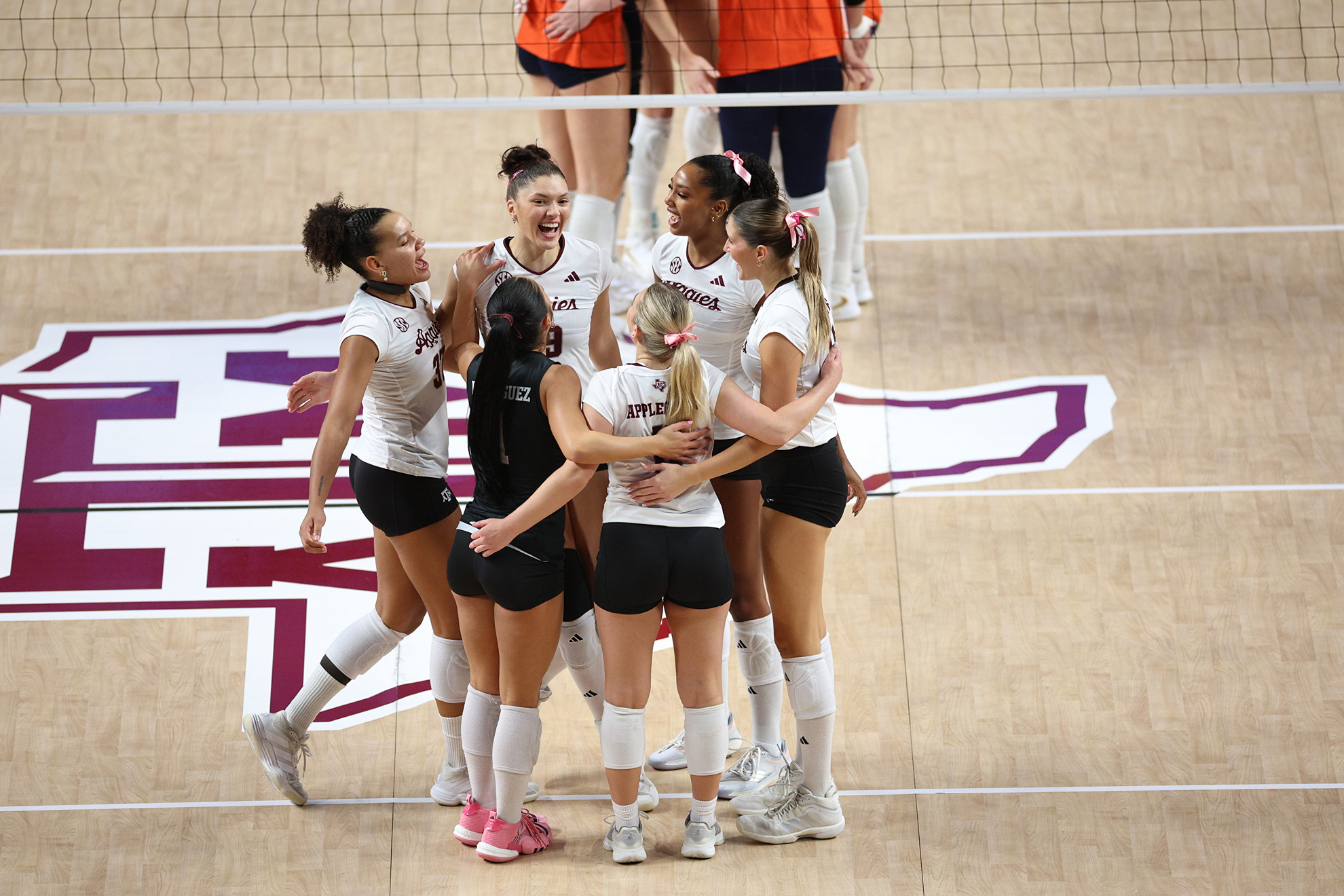 Stowers' 21 Kills Lead Texas A&M Past Auburn and Snap the Skid