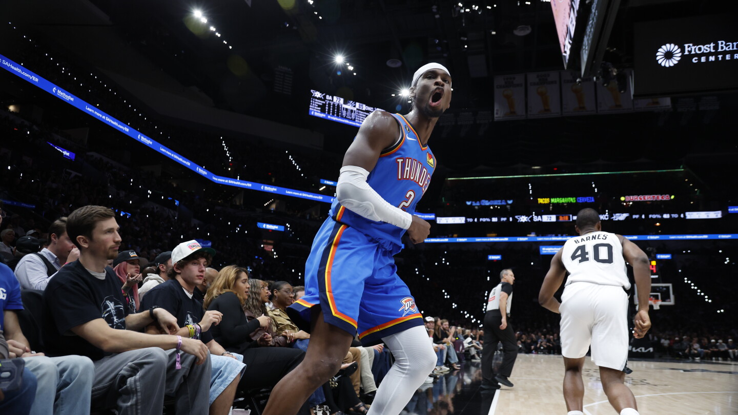 Oklahoma City Thunder guard Shai Gilgeous-Alexander celebrates during the win over the San Antonio Spurs